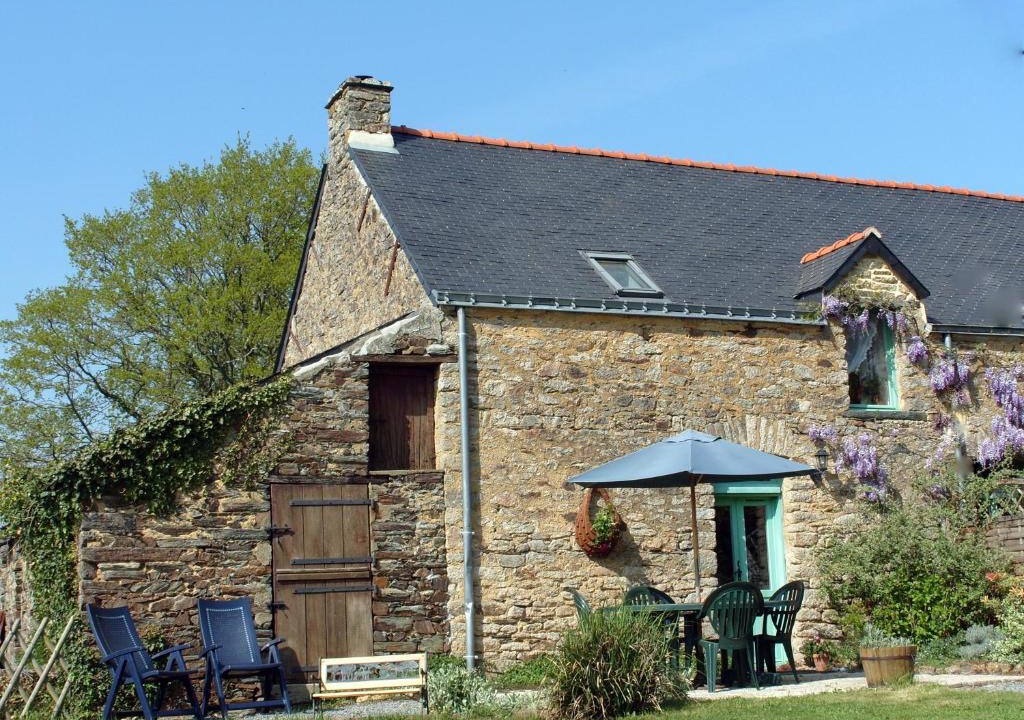 Saint-Dolay House | lesChenes