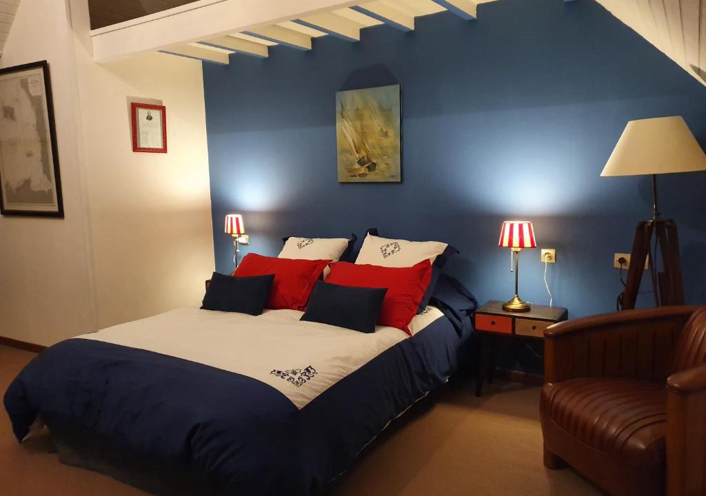 Blainville-sur-Mer Bed & Breakfast | lesroses1680