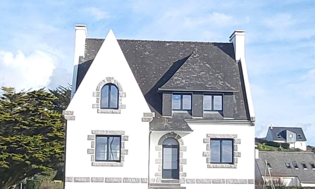 Plomodiern Villa | Lestrevet beach house