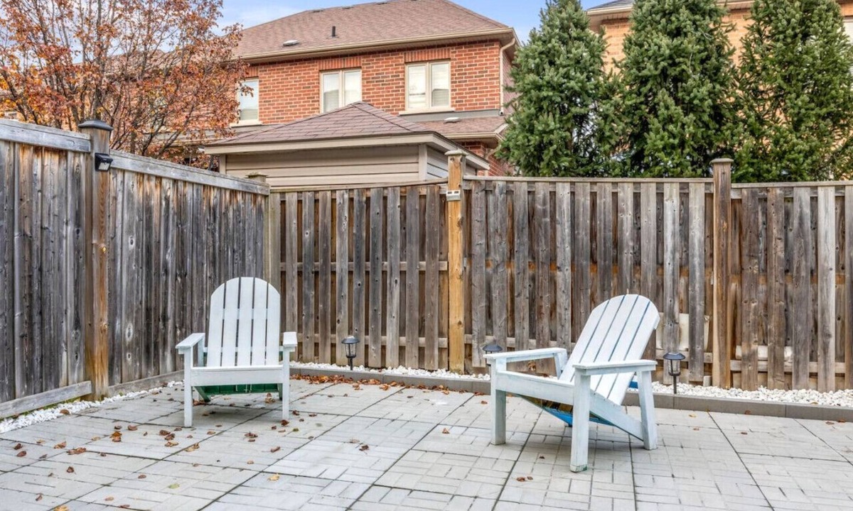 Milton Apartment | LetitBnb: Tranquil Terrace