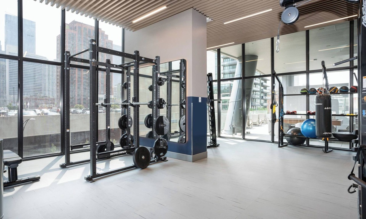 Downtown Chicago Hotel | Level - Fulton Market Junior Two Bedroom Two Bath suite with kitchen and balcony