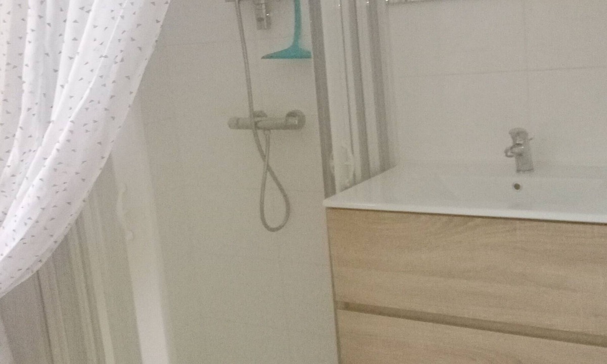 Le Mele-sur-Sarthe Apartment | LEVEL ON SITE