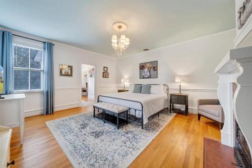 Blairs Bed & Breakfast | Levi Hall Cow Suite
