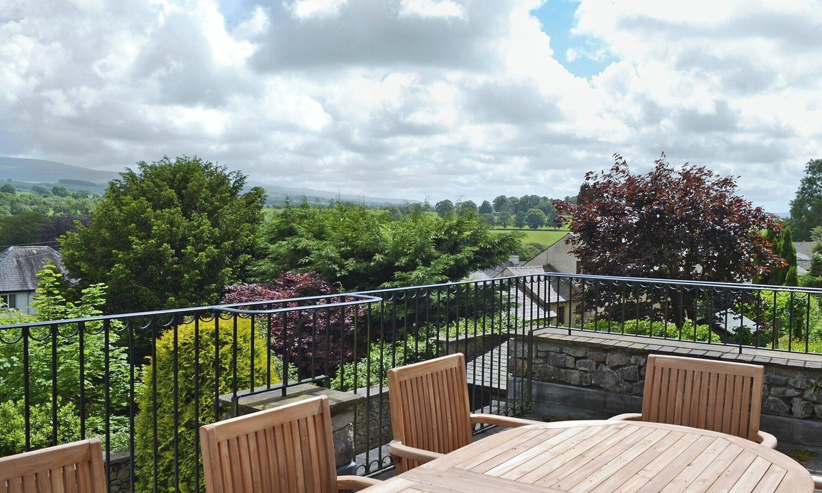 Kirkby Lonsdale Cottage | Leyfield Coach House