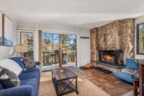 Snowmass Village House | Lichenhearth 21