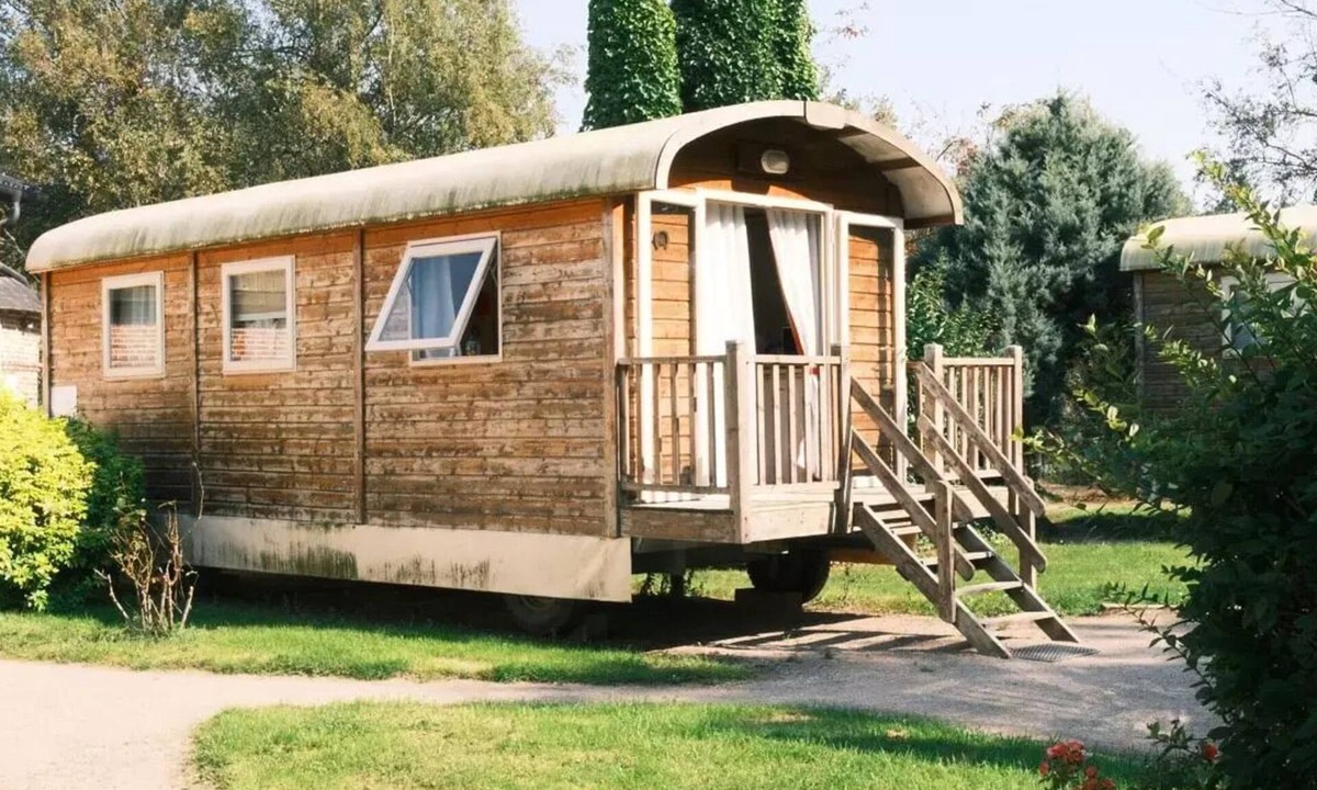 Beauchamps Cabin | LieuDieu Estate - 3 Room Caravan 2/4 People