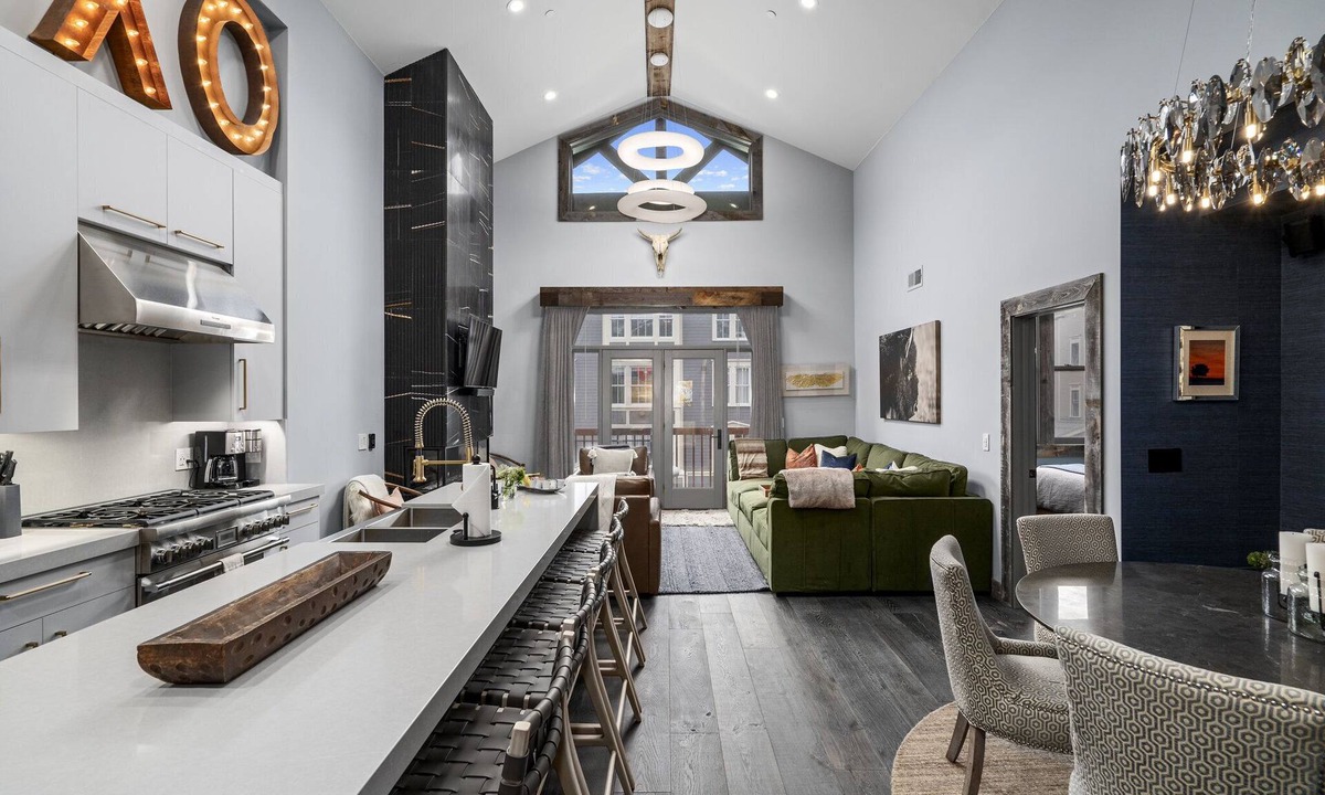 Downtown Park City Hotel | Lift Lodge Condo