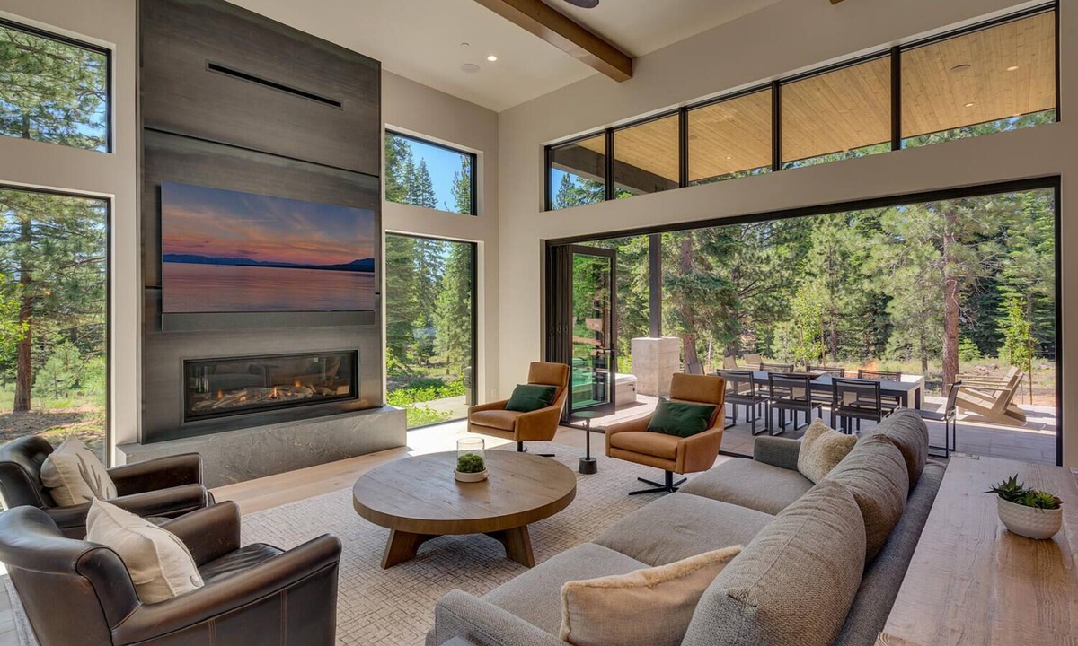 Ponderosa Palisades House | Lift & Tee Retreat at Schaffer's Mill - TLUXP