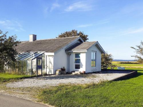 Hurup Thy House | Light-filled Retreat in Boddum