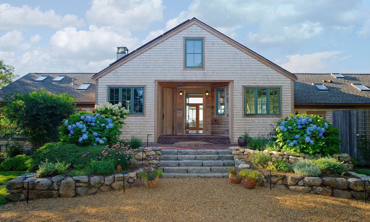 Chilmark House | Light Open Vacation Home, Sweeping Waterviews, Hill Top, Private