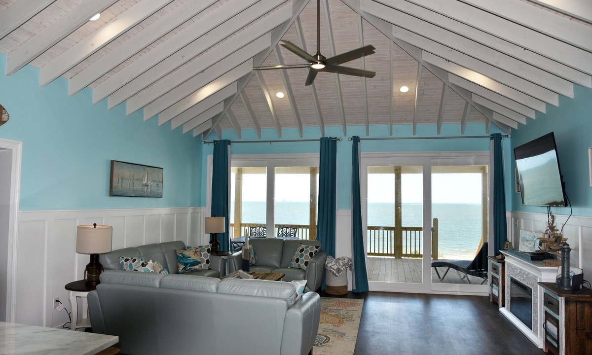 Audubon Place House | Lighthouse View | Direct Gulf-Front Beach House