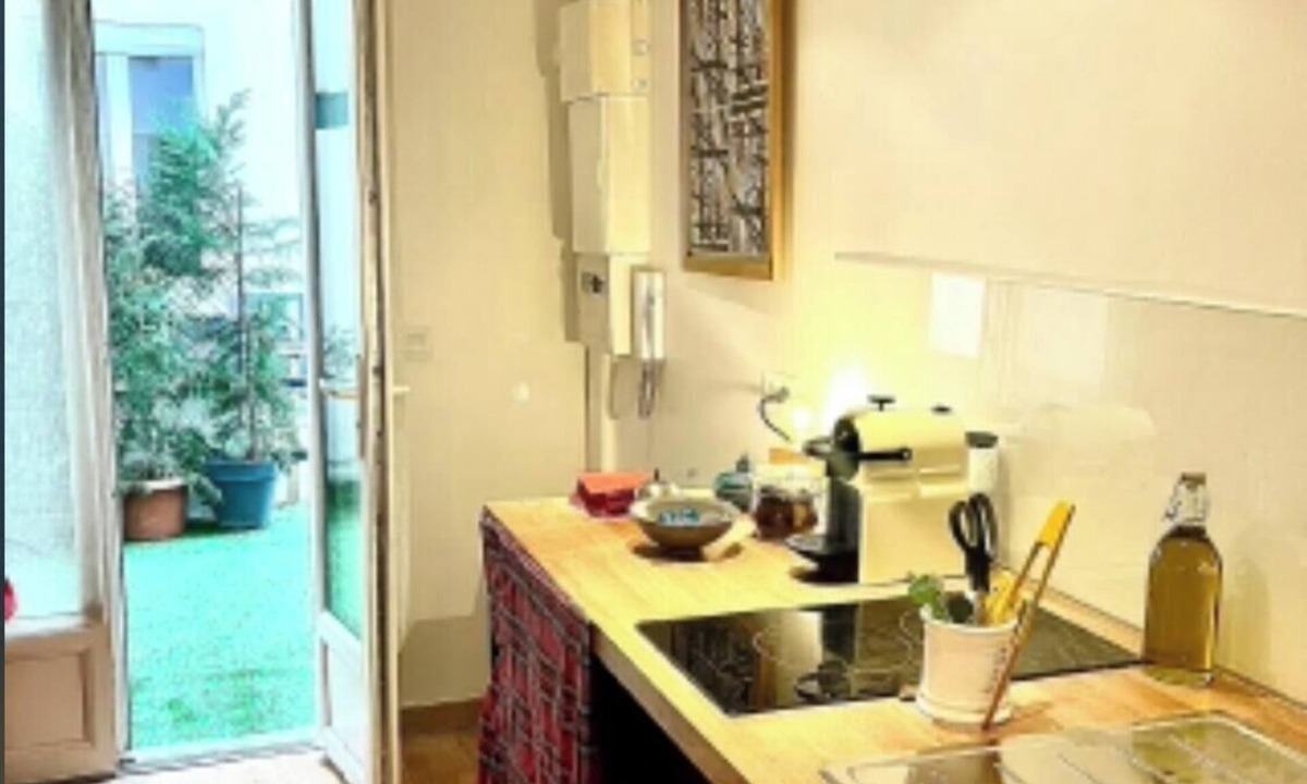 Epinettes Apartment | Like a little house in Paris