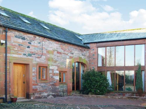 Newton Reigny House | Lilac Barn