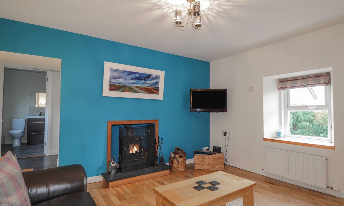 Strathpeffer Cottage | Lilac Cottage