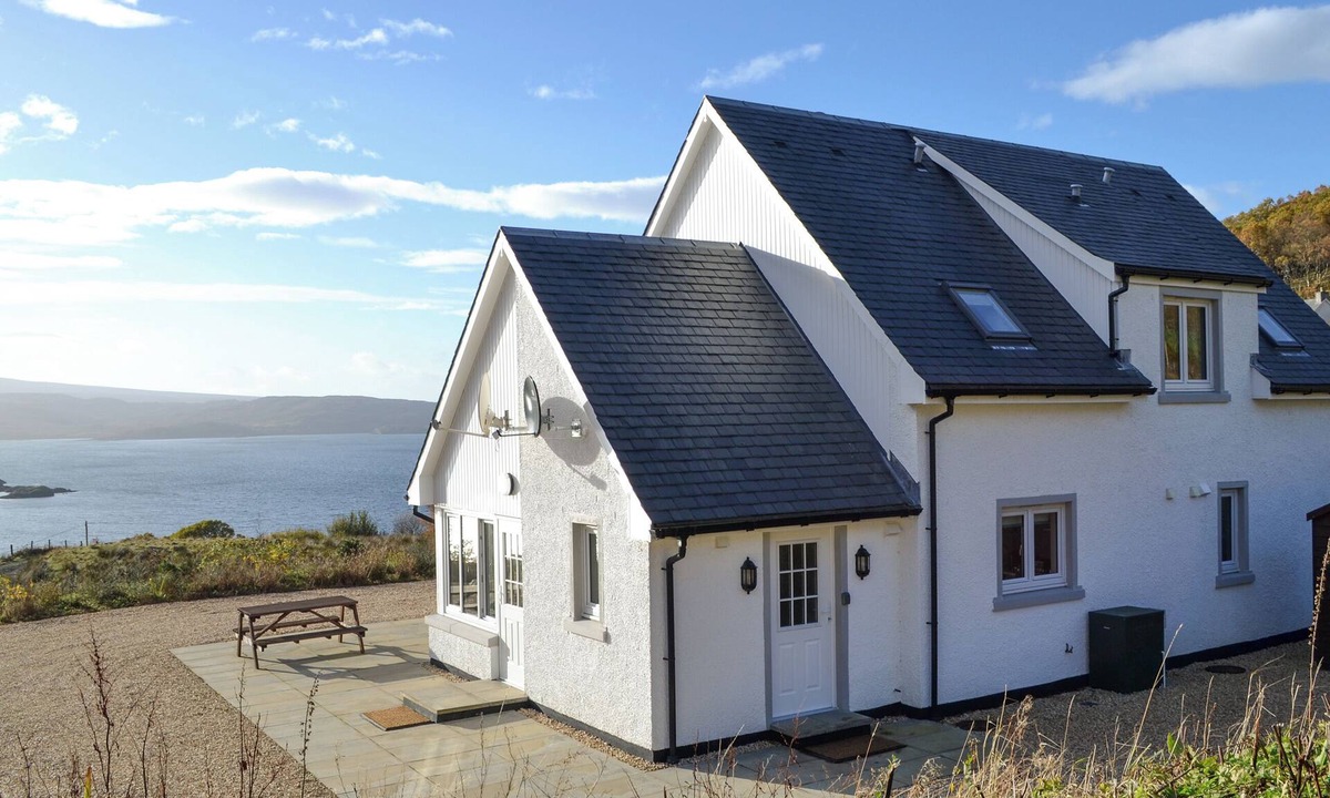 Diabaig Cottage | Lily Lodge - UK31958