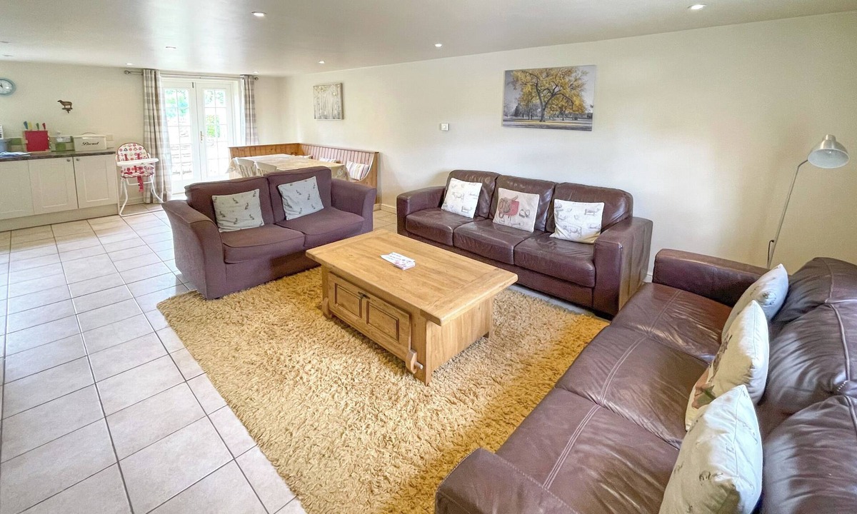 Nassington Cottage | Lily Pad 2 - UK43901