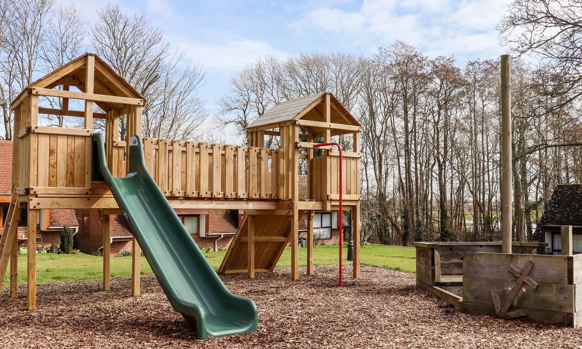 Pevensey Cottage | Lilyrose Cottage