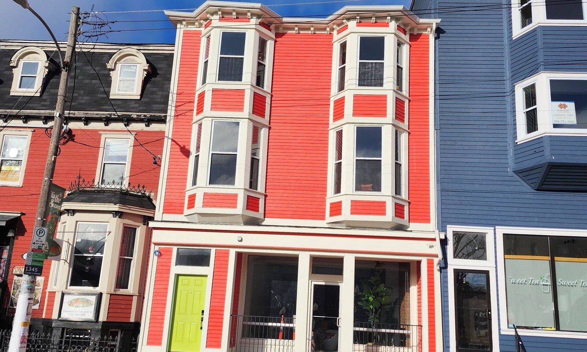 Downtown St. John's Apartment | Lime Suite at Jellybean House