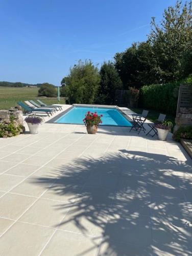 Saint-Saud-Lacoussiere House | Lime Tree Farmhouse