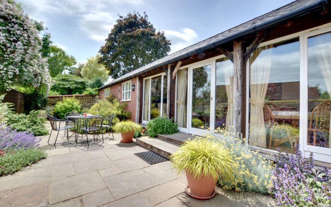 Nettlestead Cottage | Lime Trees