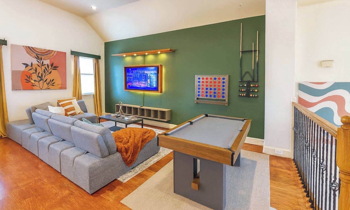 Woodlake - Briar Meadow House | Limited Spring Offer | Galleria Escape w/King Bed