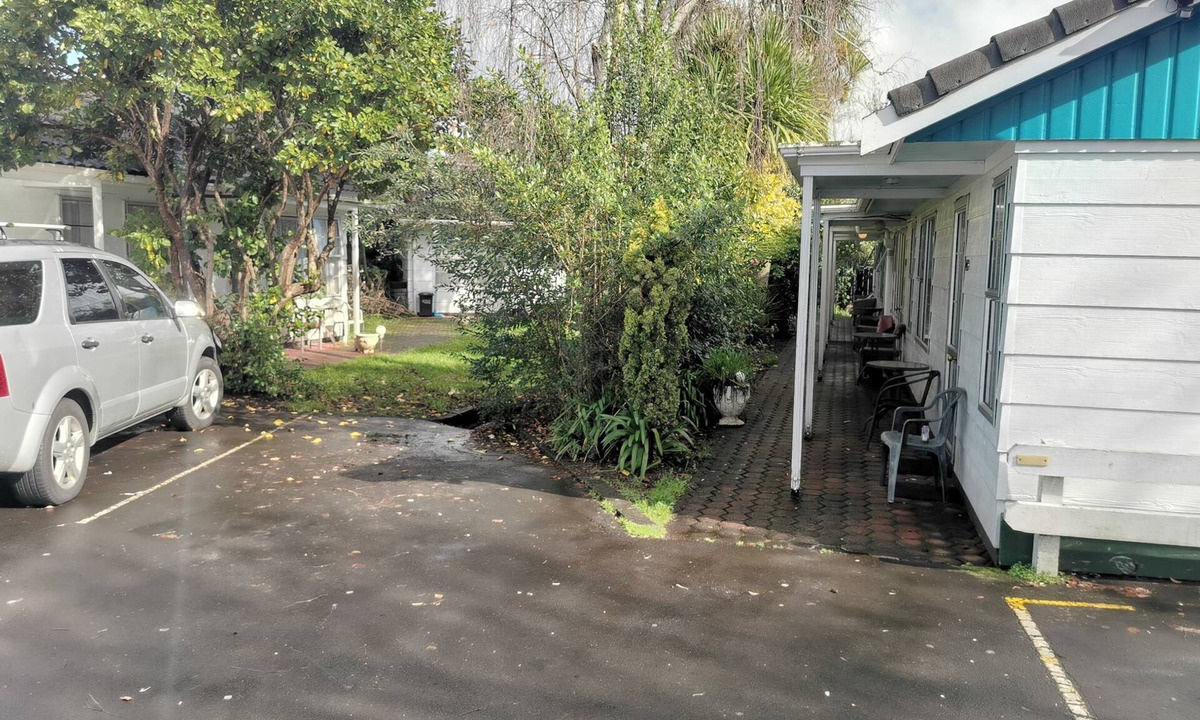 Henderson Hotel | Lincoln Court Motel