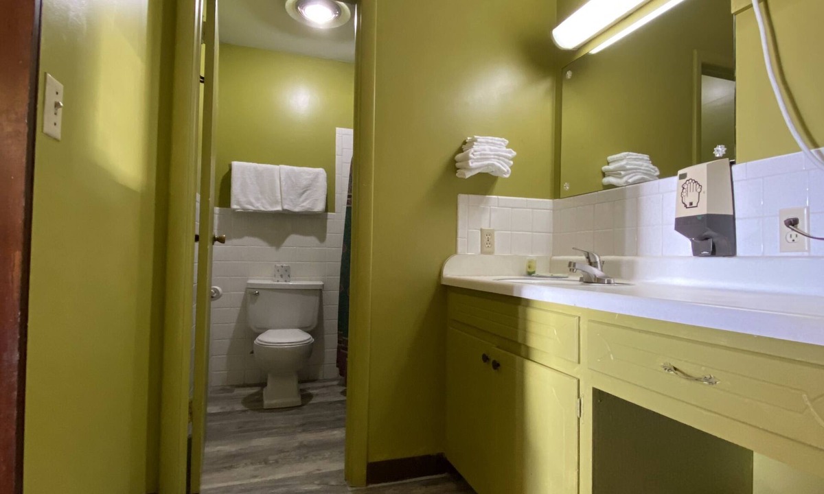 Chandler Hotel | Lincoln Motel