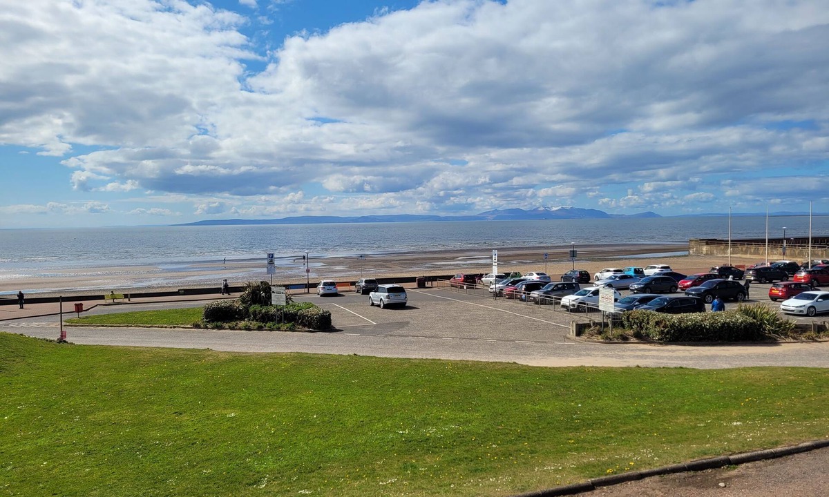 Prestwick Cottage | Links Quay 42 - a house that sleeps 4 guests in 2 bedrooms