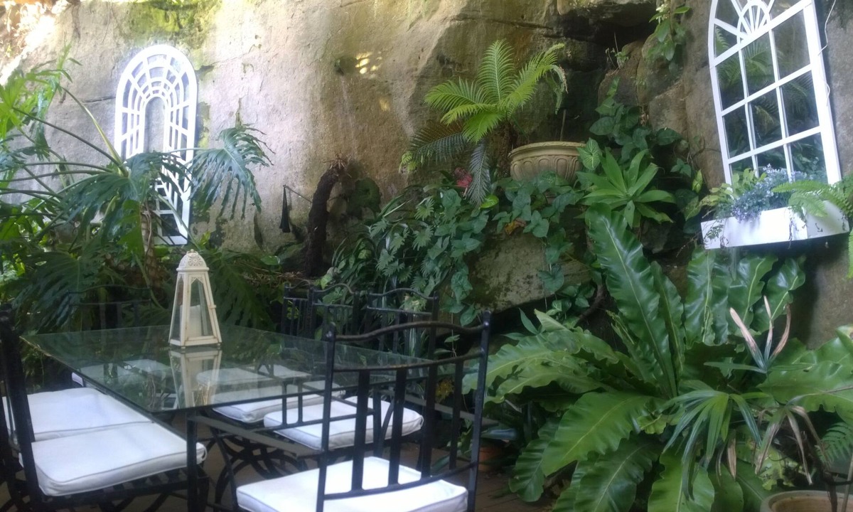 Linley Point Bed & Breakfast | Linley House