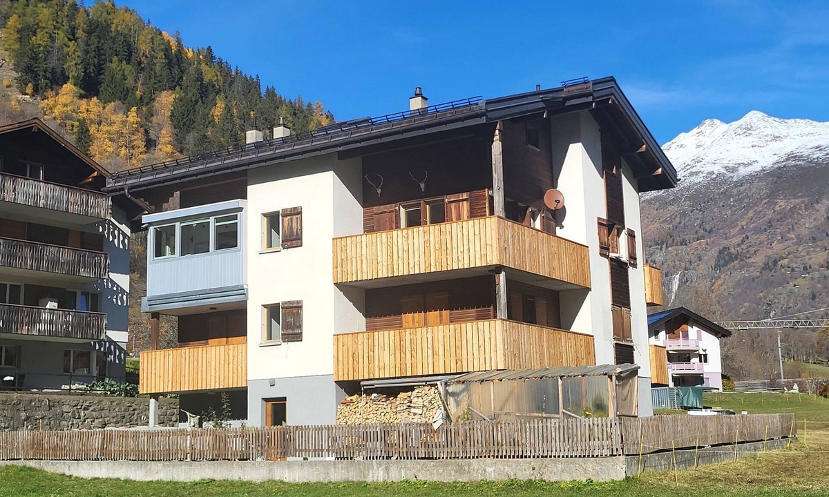 Fiesch Apartment | Lischa 3. OG Süd by Interhome