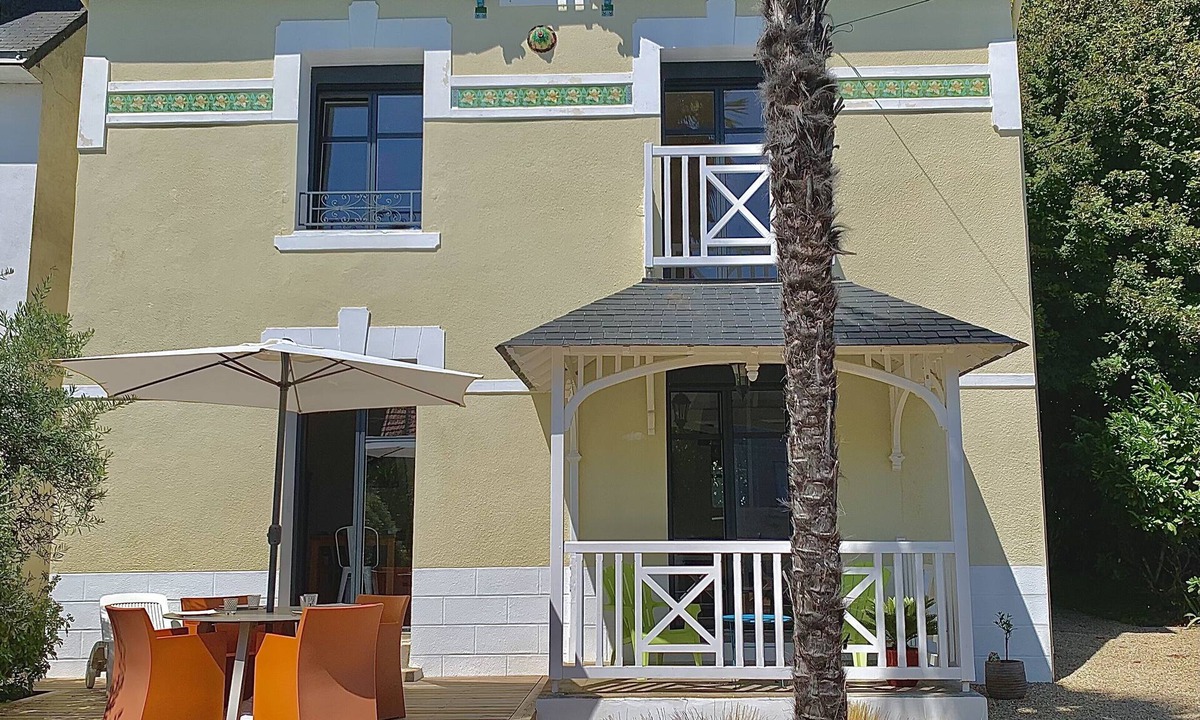 Saint-Marc-sur-Mer House | Listed house 150 m from Monsieur HULOT beach and 50 m from shops