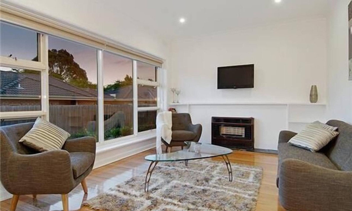 Blackburn House | Lithgow Villa Unit Blackburn