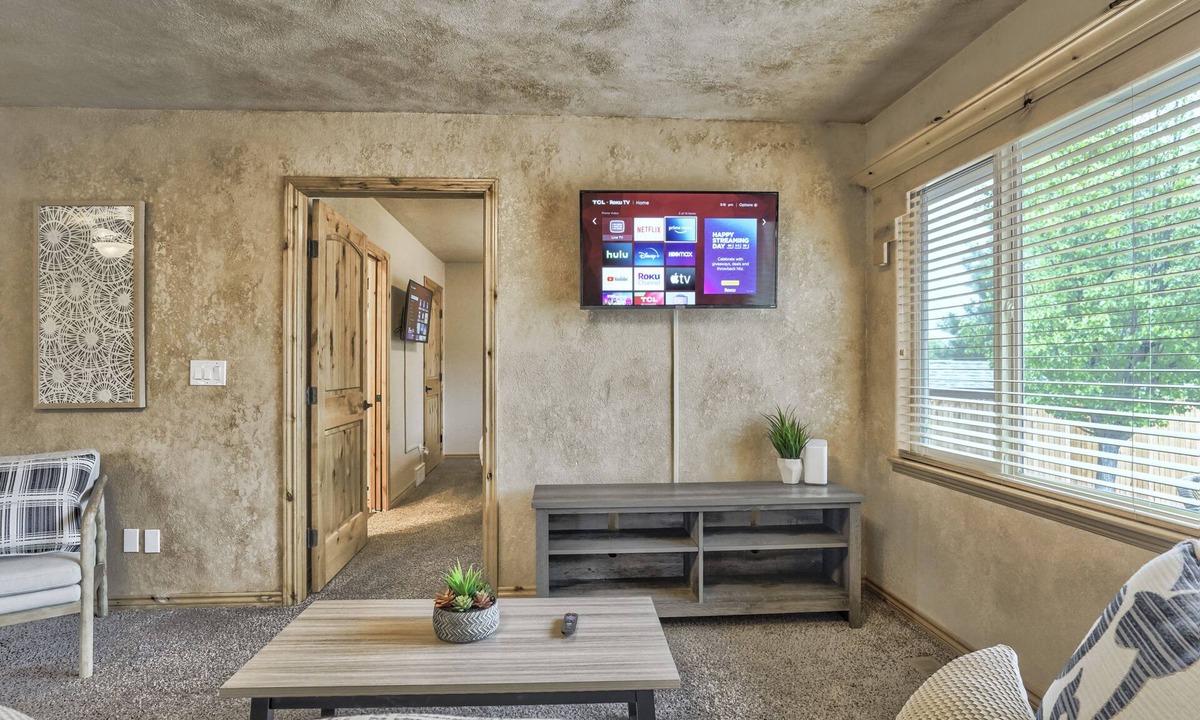 Colorado Springs House | Little Bear