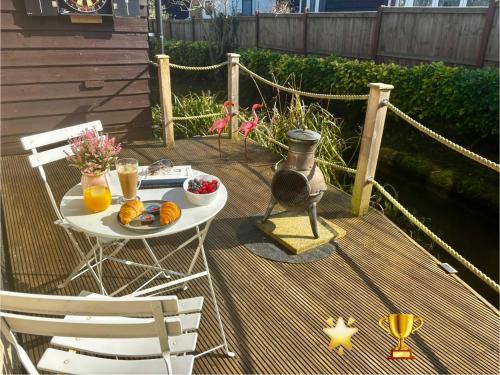 Great Leighs House | Little Brook Retreat