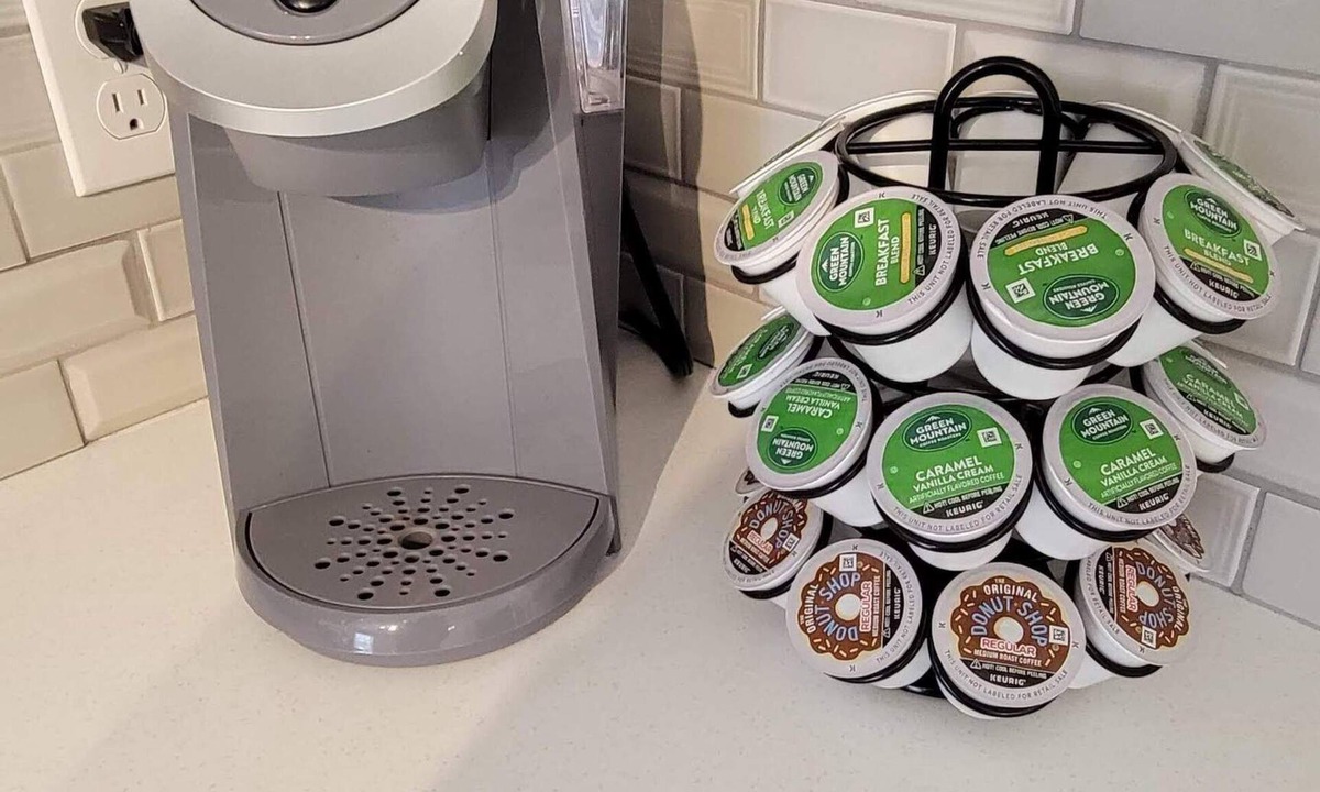 Old North End Apartment | Little downtown gem with parking