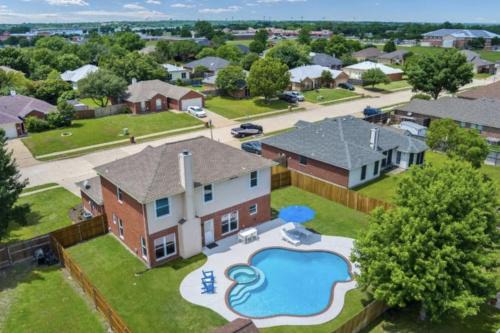 Little Elm House | Little Elm Oasis