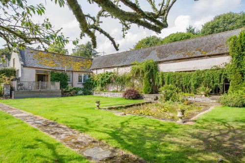 Dingwall House | Little Fyrish