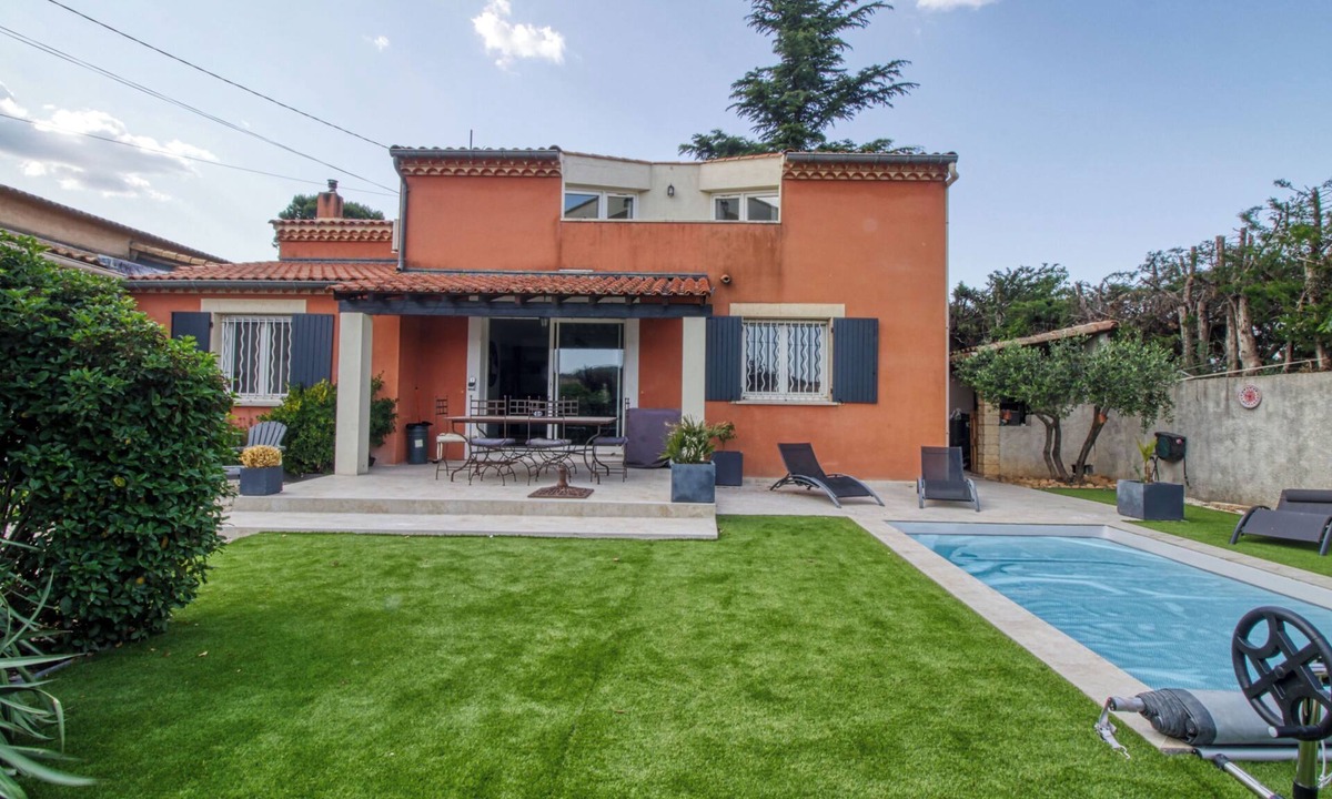 Tavel House | Little Haven of Serenity