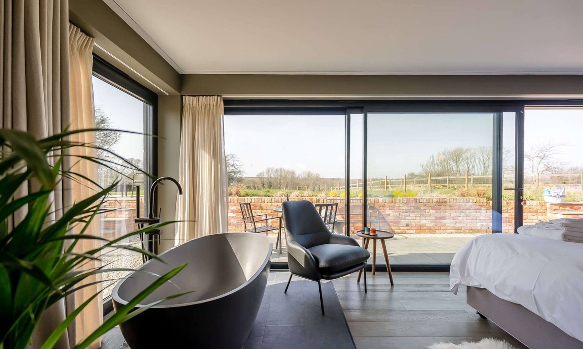 Etchinghill House | Little Hayloft by Bloom stays - charming barn with hot tub