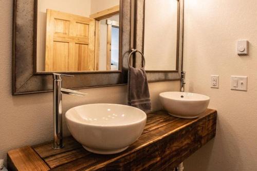 Lead Ski Chalet | Little Hope Chalet at Terry Peak Ski Resort