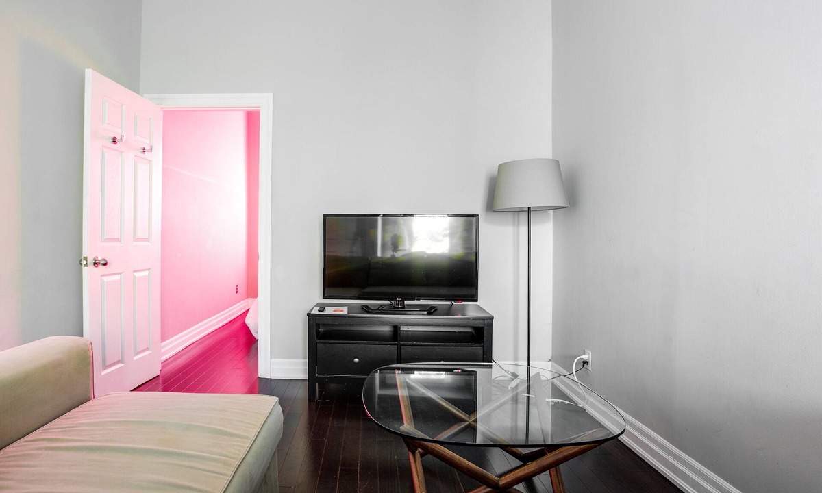 Palmerston - Little Italy Apartment | Little Italy Modern Masterpiece