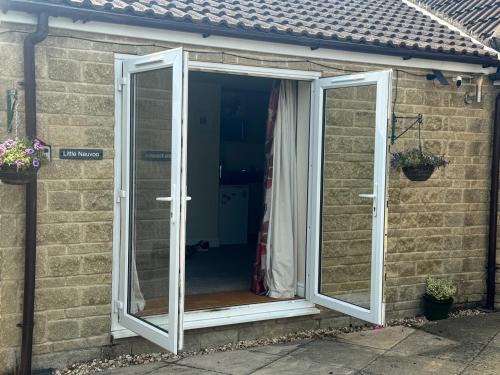 Shoscombe Apartment | Little Nauvoo, Near Bath