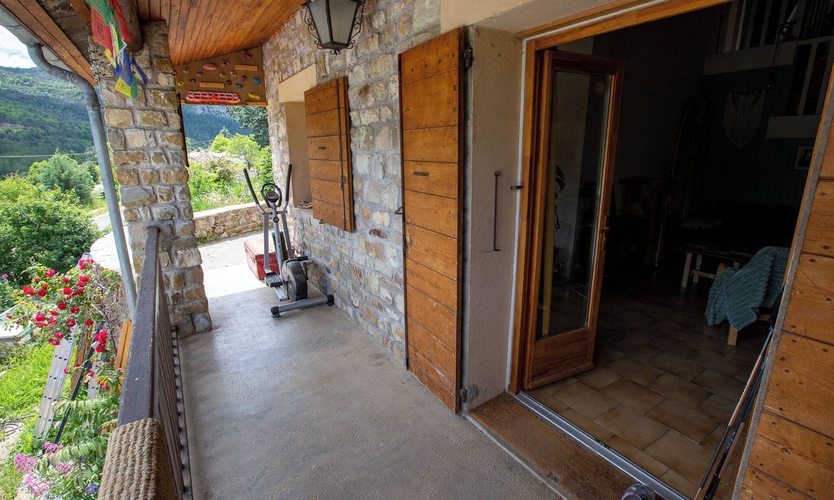 Orpierre Villa | Little Paradise