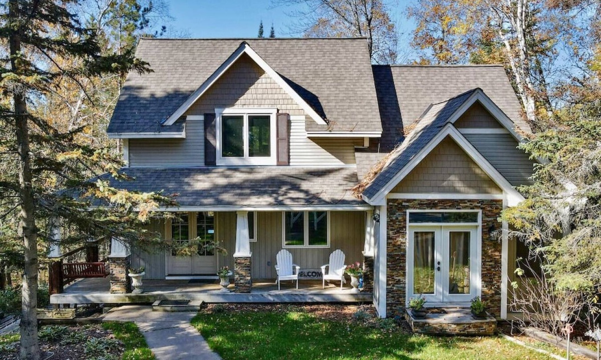 Crosslake House | Little Pine Lodge on the Whitefish Chain - 5BR Sleeps 16