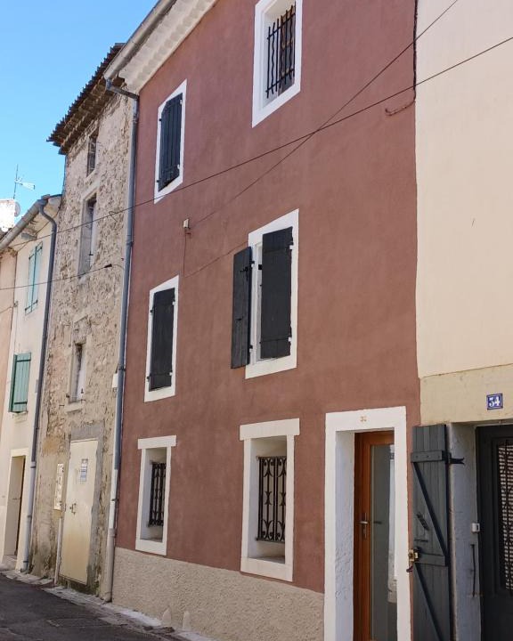 Valreas House | LITTLE PINK HOUSE