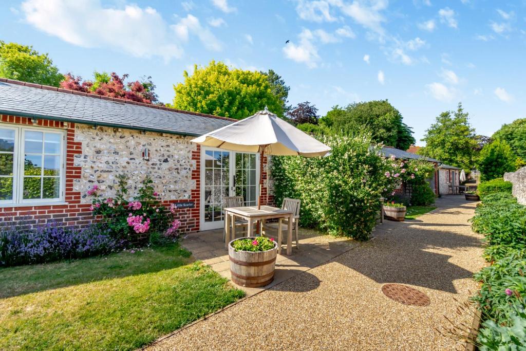 East Dean and Friston House | Little Scarlet