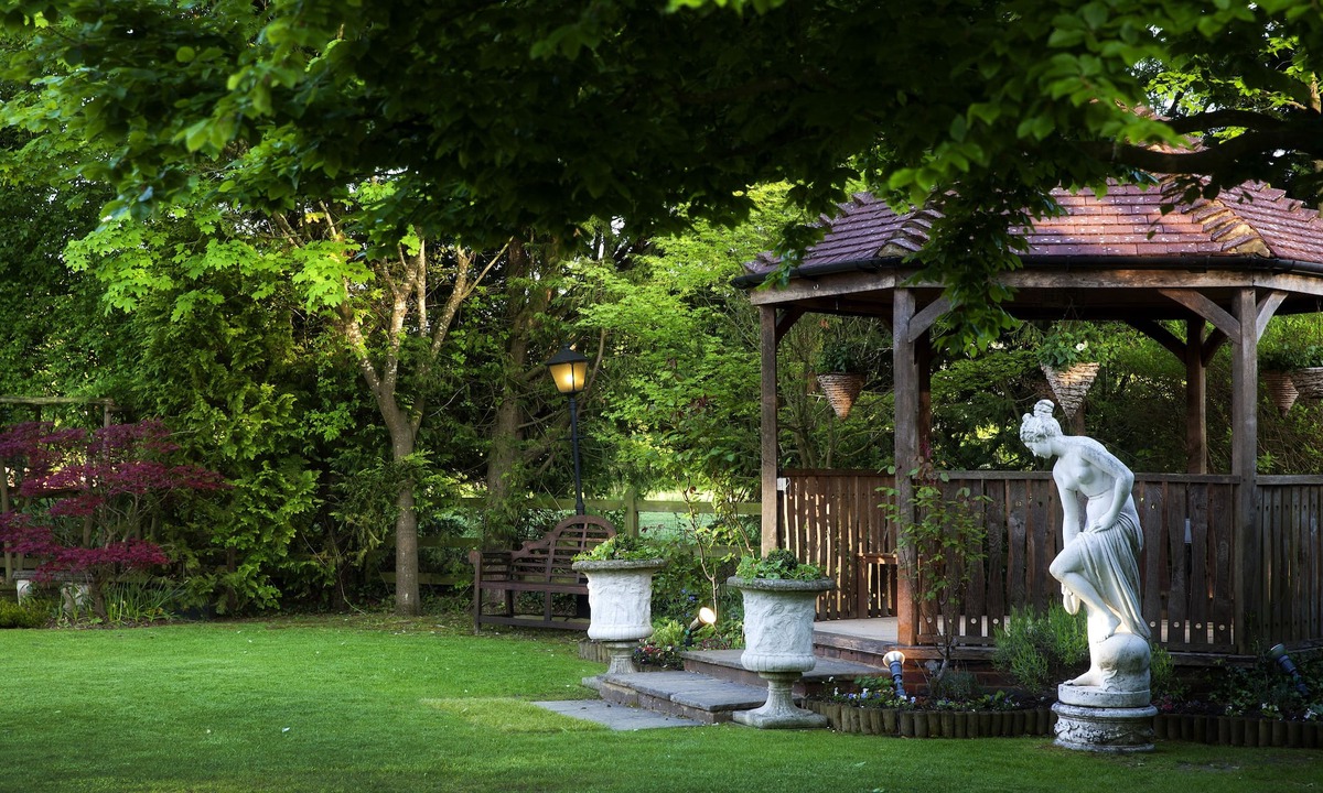 St Michaels Hotel | Little Silver Country Hotel