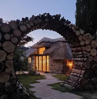 Norden House | Little Thatch