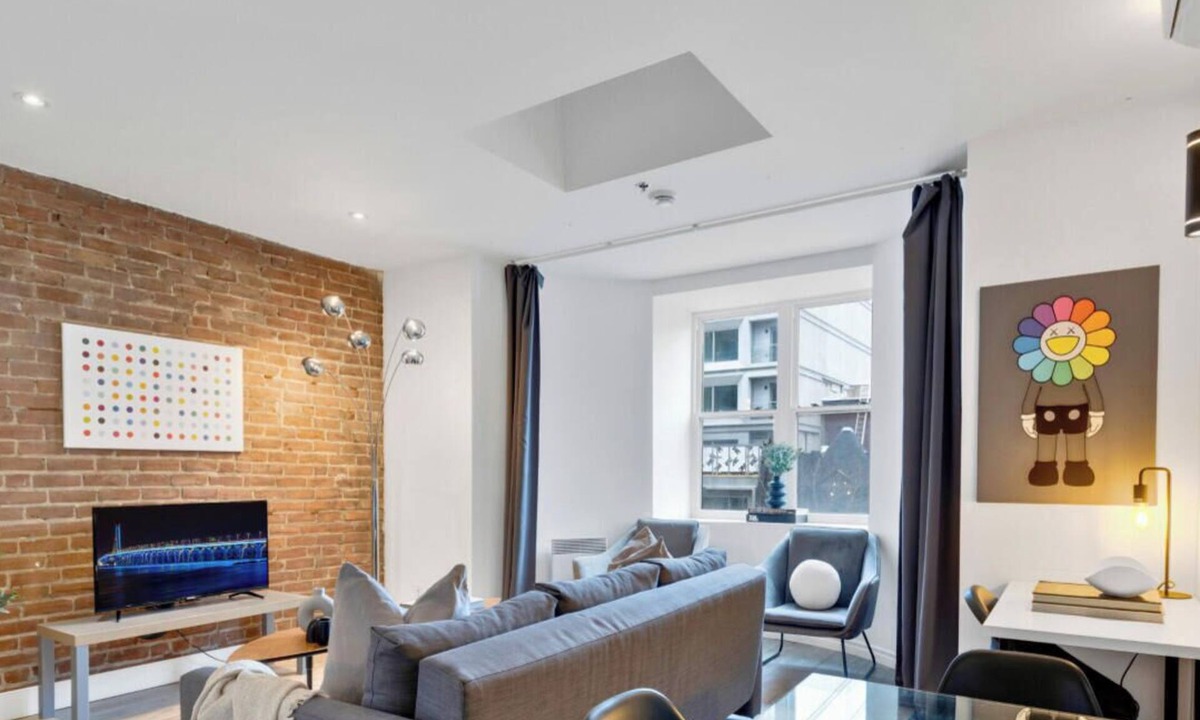 Downtown Montreal Apartment | LiV MTL Downtown-401 | Spacious 2BR Suite Montreal