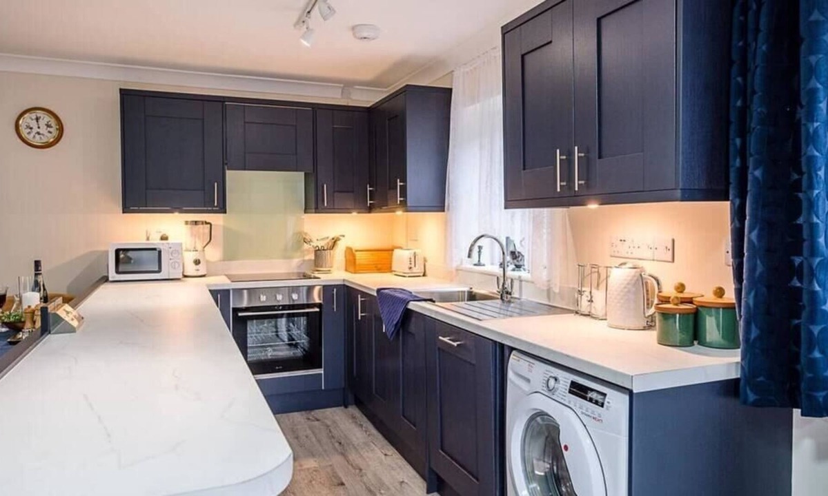 Bramfield Apartment | Liv's Place, Bramfield